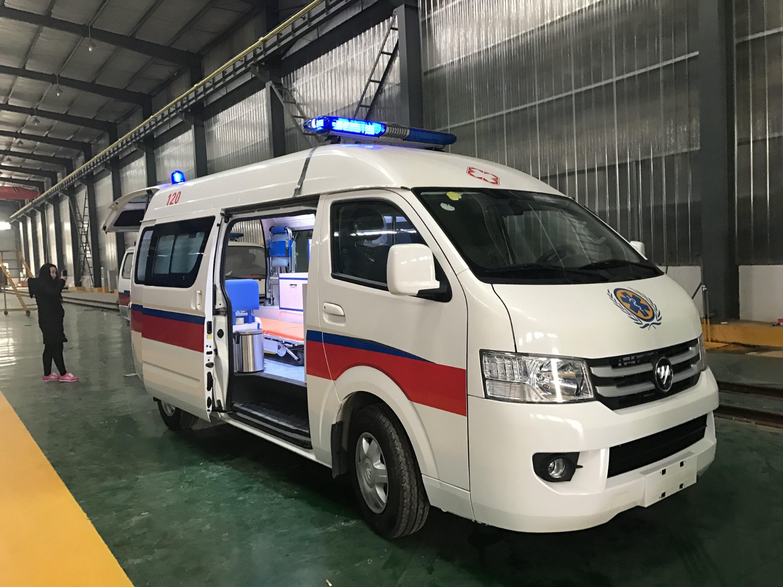 洛浦县救护车转院